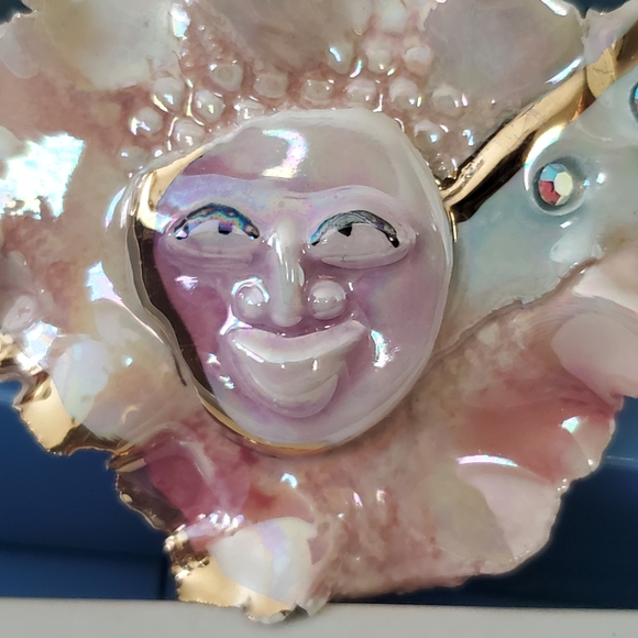 Colorful Decoupage Pin - Picture 3 of 6